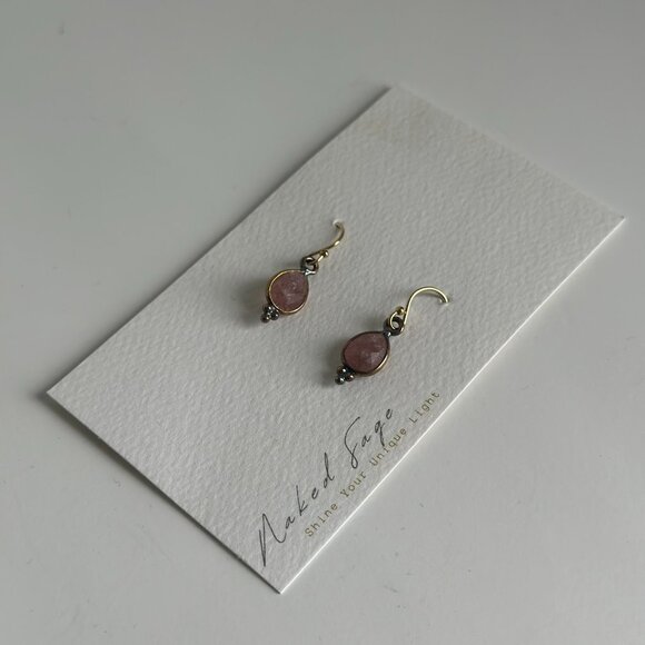 Gold Pendant Earrings with Cranberry Quartz Gemstone - Picture 5 of 9